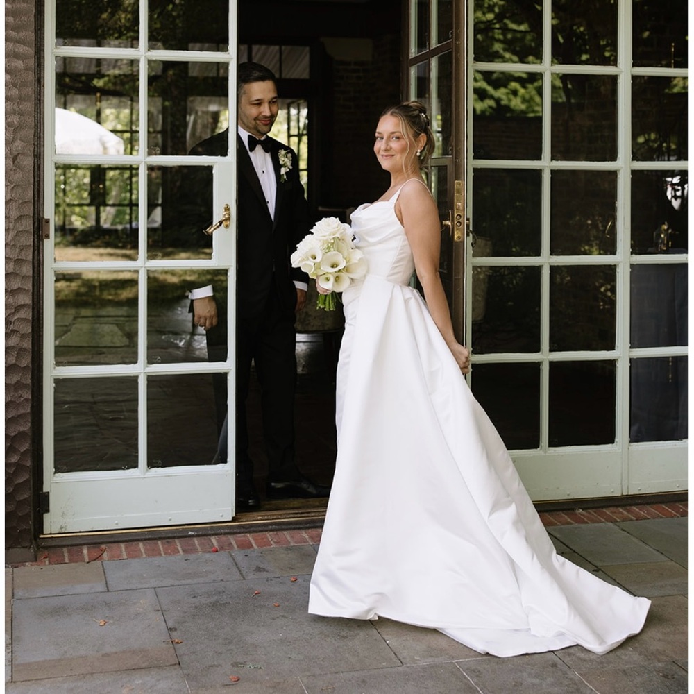 Jane Hill Wedding Dress